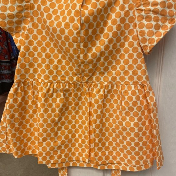 Willy Dilly Orange & Ivory Polka Dot. Size 4 Top With Adjustable Tie. Casual - Picture 7 of 8